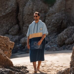 AirLite poncho "Pukalani" – suurus M pikkusele 160–190 cm