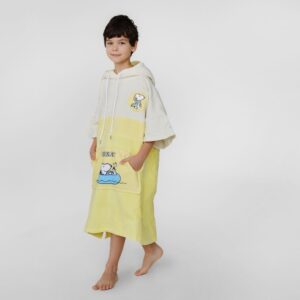 Peanuts poncho lastele – pehme ja mugav S