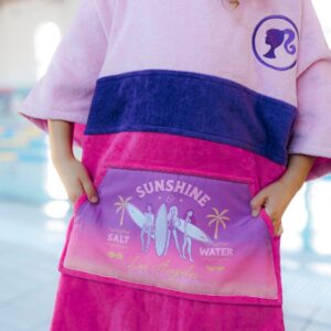 Barbie poncho lastele – pehme ja mugav M