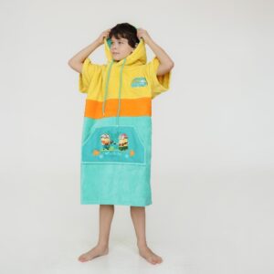 Minions poncho lastele – pehme ja mugav S